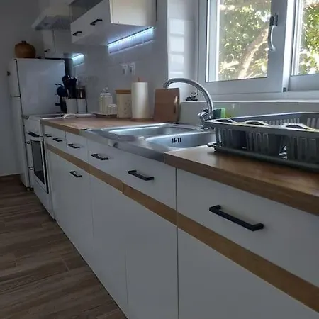 Houlia Home Διαμέρισμα Με Δωρεάν Χώρο Στάθμευσης Stenies Exterior photo