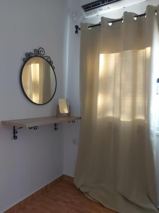 Houlia με δωρεάν χώρο στάθμευσης